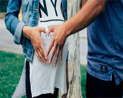 东莞代生代育,东莞私人医院三代试管包生男孩价格多少？费用8万可信吗？