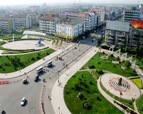 试管供卵助：小姑娘为什么会得多囊卵巢？多囊卵巢囊肿是什么？